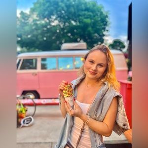 Meet your Posher, Brienne